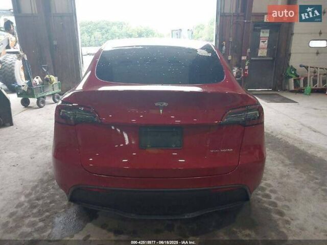 Красный Тесла Model Y, объемом двигателя 0 л и пробегом 108 тыс. км за 20800 $, фото 5 на Automoto.ua