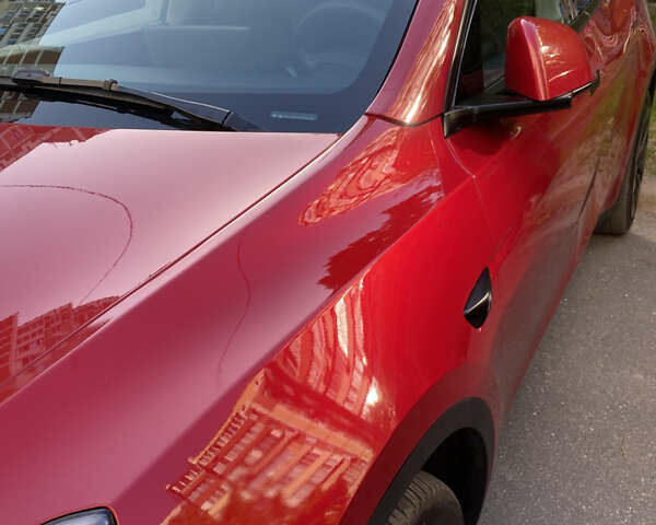 Красный Тесла Model Y, объемом двигателя 0 л и пробегом 26 тыс. км за 29999 $, фото 4 на Automoto.ua