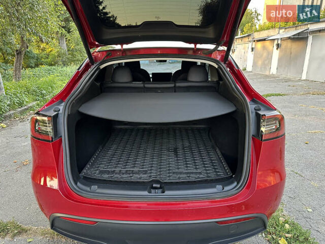 Красный Тесла Model Y, объемом двигателя 0 л и пробегом 39 тыс. км за 27700 $, фото 8 на Automoto.ua