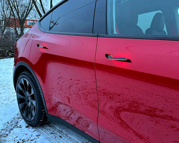 Красный Тесла Model Y, объемом двигателя 0 л и пробегом 23 тыс. км за 34700 $, фото 26 на Automoto.ua