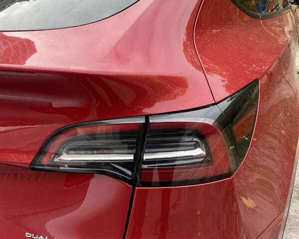Тесла Model Y 2023 в Киеве на Automoto.ua Красный Тесла Model Y, объемом двигателя 0 л и пробегом 27 тыс. км за 28800 $, фото 16 на Automoto.ua
