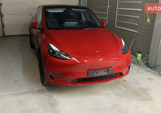 Красный Тесла Model Y, объемом двигателя 0 л и пробегом 6 тыс. км за 42000 $, фото 3 на Automoto.ua