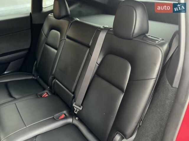 Червоний Тесла Model Y, об'ємом двигуна 0 л та пробігом 10 тис. км за 26500 $, фото 17 на Automoto.ua