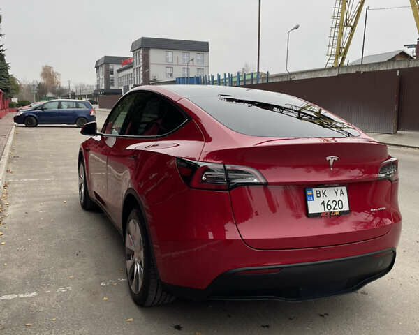 Красный Тесла Model Y, объемом двигателя 0 л и пробегом 23 тыс. км за 26200 $, фото 3 на Automoto.ua