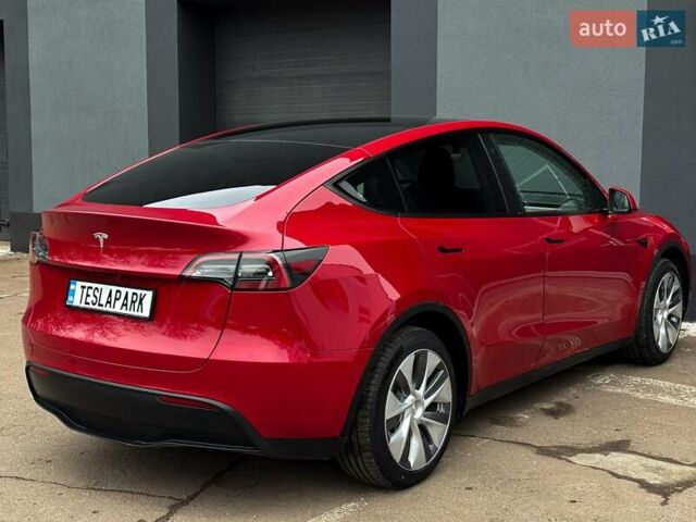Красный Тесла Model Y, объемом двигателя 0 л и пробегом 43 тыс. км за 31999 $, фото 8 на Automoto.ua