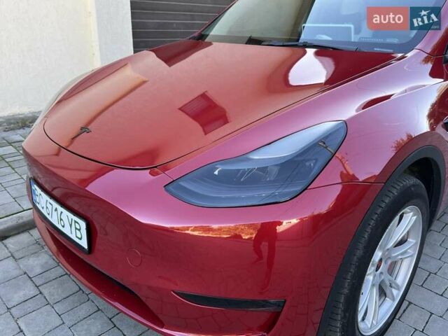 Красный Тесла Model Y, объемом двигателя 0 л и пробегом 46 тыс. км за 28888 $, фото 32 на Automoto.ua