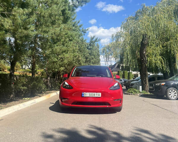 Красный Тесла Model Y, объемом двигателя 0 л и пробегом 2 тыс. км за 30000 $, фото 4 на Automoto.ua