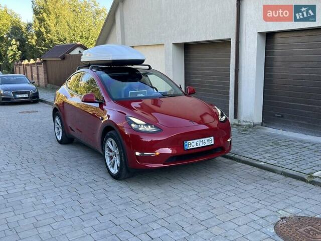 Красный Тесла Model Y, объемом двигателя 0 л и пробегом 46 тыс. км за 28888 $, фото 1 на Automoto.ua