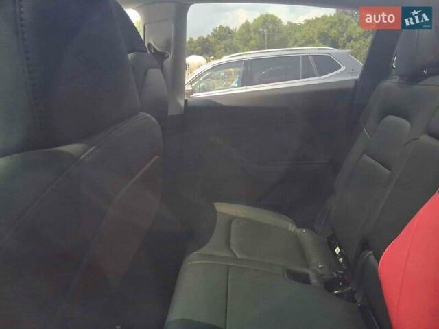 Красный Тесла Model Y, объемом двигателя 0 л и пробегом 58 тыс. км за 23900 $, фото 2 на Automoto.ua