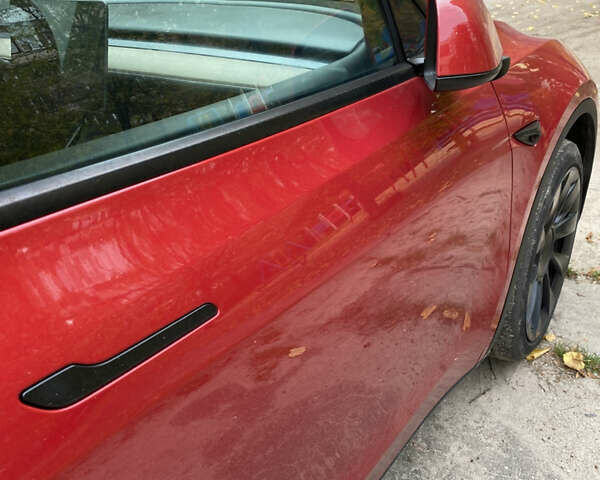 Тесла Model Y 2023 в Киеве на Automoto.ua Красный Тесла Model Y, объемом двигателя 0 л и пробегом 27 тыс. км за 28800 $, фото 14 на Automoto.ua