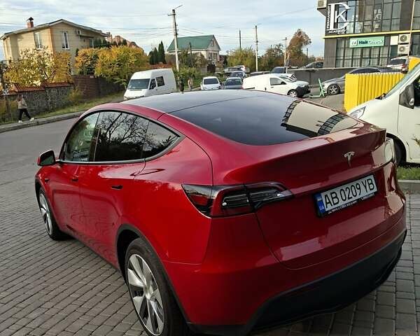 Тесла Model Y 2023 в Виннице на Automoto.ua Красный Тесла Model Y, объемом двигателя 0 л и пробегом 27 тыс. км за 31500 $, фото 11 на Automoto.ua