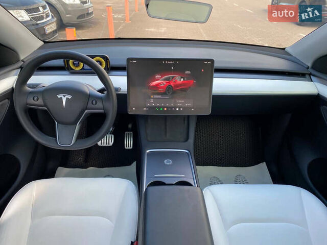Красный Тесла Model Y, объемом двигателя 0 л и пробегом 24 тыс. км за 32999 $, фото 12 на Automoto.ua