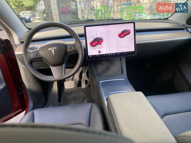 Красный Тесла Model Y, объемом двигателя 0 л и пробегом 26 тыс. км за 29999 $, фото 19 на Automoto.ua