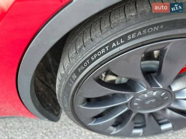 Червоний Тесла Model Y, об'ємом двигуна 0 л та пробігом 37 тис. км за 33500 $, фото 9 на Automoto.ua