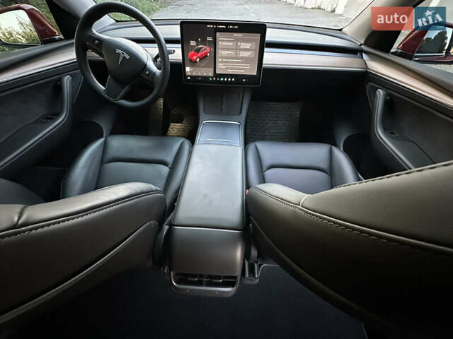 Красный Тесла Model Y, объемом двигателя 0 л и пробегом 39 тыс. км за 27700 $, фото 24 на Automoto.ua