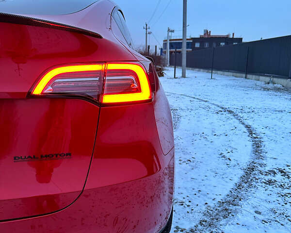 Красный Тесла Model Y, объемом двигателя 0 л и пробегом 23 тыс. км за 34700 $, фото 23 на Automoto.ua