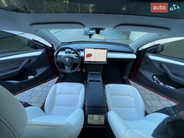 Красный Тесла Model Y, объемом двигателя 0 л и пробегом 46 тыс. км за 28888 $, фото 10 на Automoto.ua