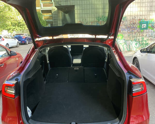 Красный Тесла Model Y, объемом двигателя 0 л и пробегом 26 тыс. км за 29999 $, фото 34 на Automoto.ua