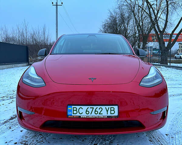 Красный Тесла Model Y, объемом двигателя 0 л и пробегом 23 тыс. км за 34700 $, фото 1 на Automoto.ua