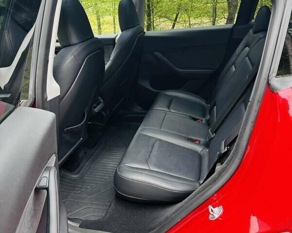 Красный Тесла Model Y, объемом двигателя 0 л и пробегом 53 тыс. км за 24800 $, фото 31 на Automoto.ua