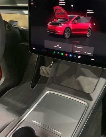 Тесла Model Y 2023 в Киеве на Automoto.ua Красный Тесла Model Y, объемом двигателя 0 л и пробегом 27 тыс. км за 28800 $, фото 92 на Automoto.ua