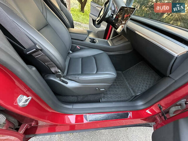 Красный Тесла Model Y, объемом двигателя 0 л и пробегом 39 тыс. км за 27700 $, фото 17 на Automoto.ua