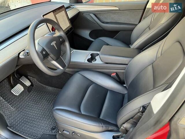 Красный Тесла Model Y, объемом двигателя 0 л и пробегом 31 тыс. км за 30888 $, фото 21 на Automoto.ua