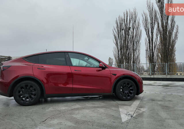 Червоний Тесла Model Y, об'ємом двигуна 0 л та пробігом 10 тис. км за 32490 $, фото 4 на Automoto.ua