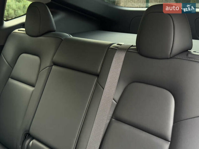 Красный Тесла Model Y, объемом двигателя 0 л и пробегом 4 тыс. км за 34999 $, фото 61 на Automoto.ua