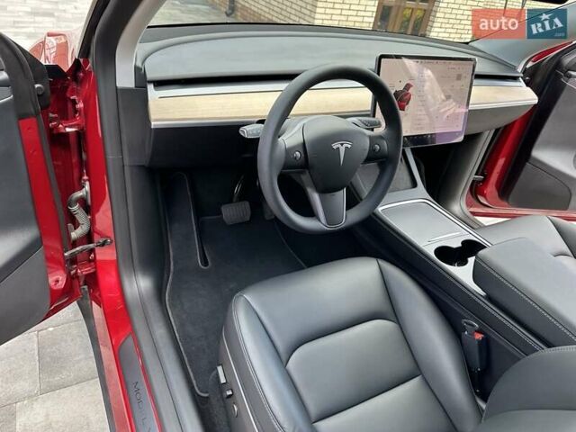 Червоний Тесла Model Y, об'ємом двигуна 0 л та пробігом 12 тис. км за 29900 $, фото 38 на Automoto.ua