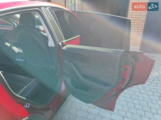 Красный Тесла Model Y, объемом двигателя 0 л и пробегом 21 тыс. км за 36500 $, фото 15 на Automoto.ua