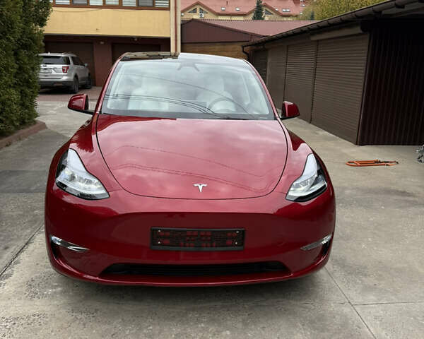 Червоний Тесла Model Y, об'ємом двигуна 0 л та пробігом 4 тис. км за 33900 $, фото 2 на Automoto.ua