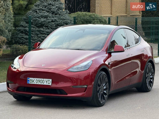 Красный Тесла Model Y, объемом двигателя 0 л и пробегом 4 тыс. км за 34999 $, фото 3 на Automoto.ua