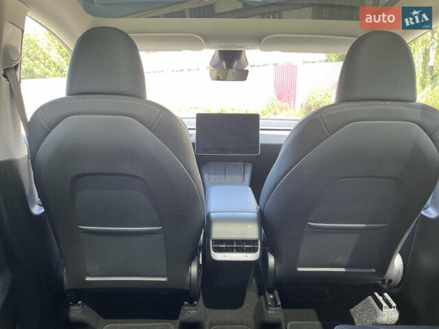 Червоний Тесла Model Y, об'ємом двигуна 0 л та пробігом 2 тис. км за 34500 $, фото 37 на Automoto.ua