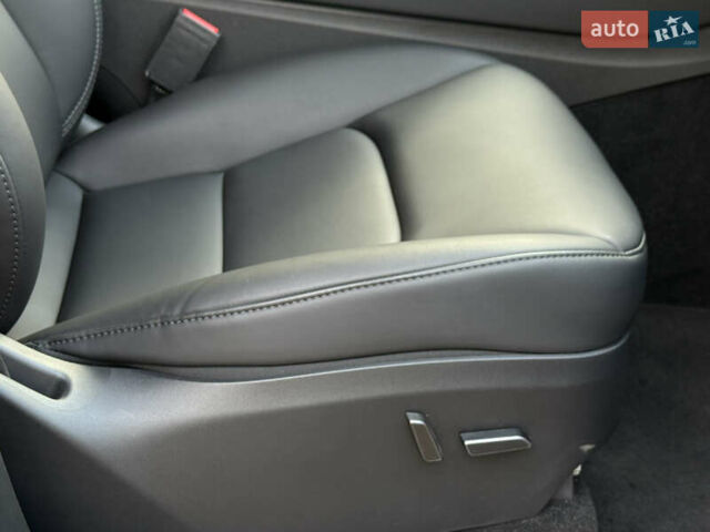 Красный Тесла Model Y, объемом двигателя 0 л и пробегом 4 тыс. км за 34999 $, фото 82 на Automoto.ua