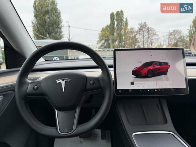 Красный Тесла Model Y, объемом двигателя 0 л и пробегом 19 тыс. км за 24500 $, фото 27 на Automoto.ua