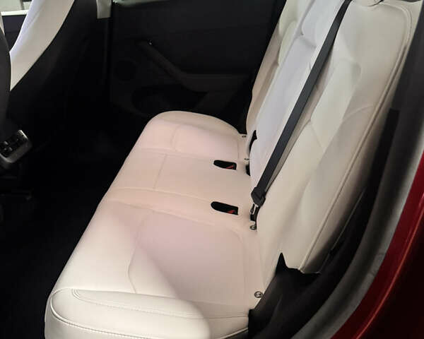 Красный Тесла Model Y, объемом двигателя 0 л и пробегом 12 тыс. км за 28880 $, фото 9 на Automoto.ua