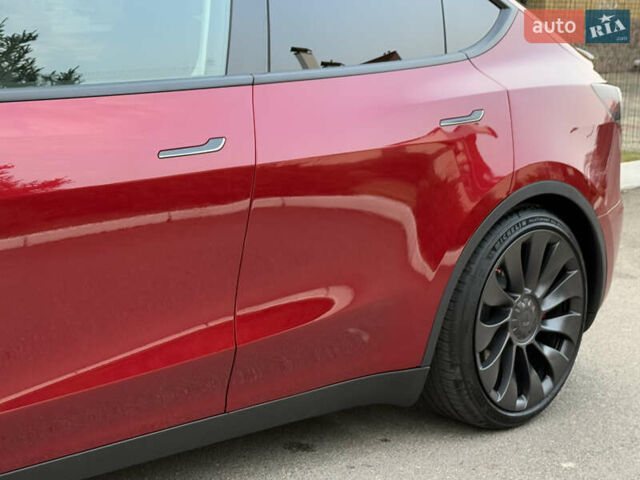Красный Тесла Model Y, объемом двигателя 0 л и пробегом 4 тыс. км за 34999 $, фото 46 на Automoto.ua