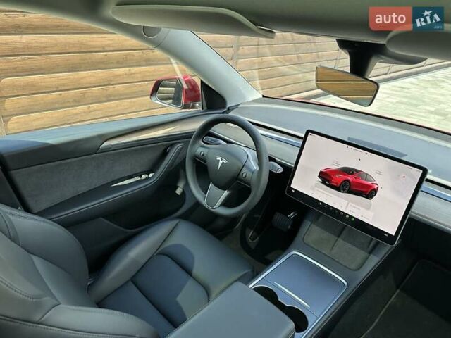 Червоний Тесла Model Y, об'ємом двигуна 0 л та пробігом 12 тис. км за 29900 $, фото 43 на Automoto.ua
