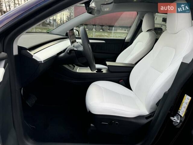 Красный Тесла Model Y, объемом двигателя 0 л и пробегом 42 тыс. км за 33900 $, фото 12 на Automoto.ua