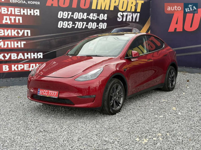 Червоний Тесла Model Y, об'ємом двигуна 0 л та пробігом 8 тис. км за 26200 $, фото 1 на Automoto.ua