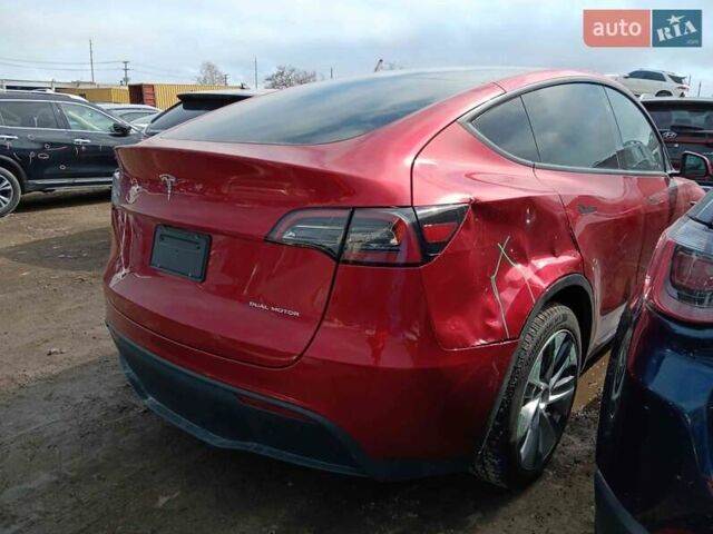 Красный Тесла Model Y, объемом двигателя 0 л и пробегом 13 тыс. км за 33000 $, фото 4 на Automoto.ua