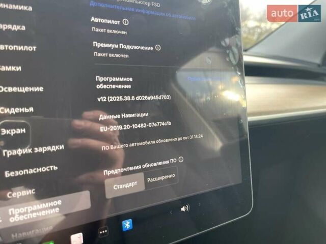 Красный Тесла Model Y, объемом двигателя 0 л и пробегом 7 тыс. км за 30500 $, фото 19 на Automoto.ua