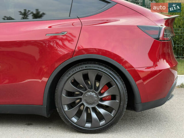 Красный Тесла Model Y, объемом двигателя 0 л и пробегом 4 тыс. км за 34999 $, фото 17 на Automoto.ua