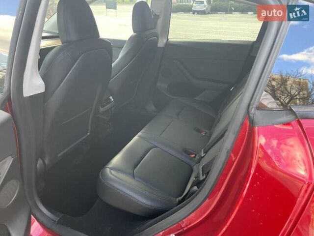 Красный Тесла Model Y, объемом двигателя 0 л и пробегом 7 тыс. км за 30500 $, фото 14 на Automoto.ua