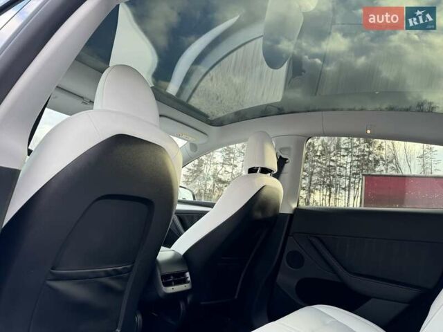Красный Тесла Model Y, объемом двигателя 0 л и пробегом 42 тыс. км за 33900 $, фото 23 на Automoto.ua