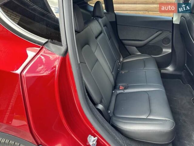 Червоний Тесла Model Y, об'ємом двигуна 0 л та пробігом 12 тис. км за 29900 $, фото 40 на Automoto.ua