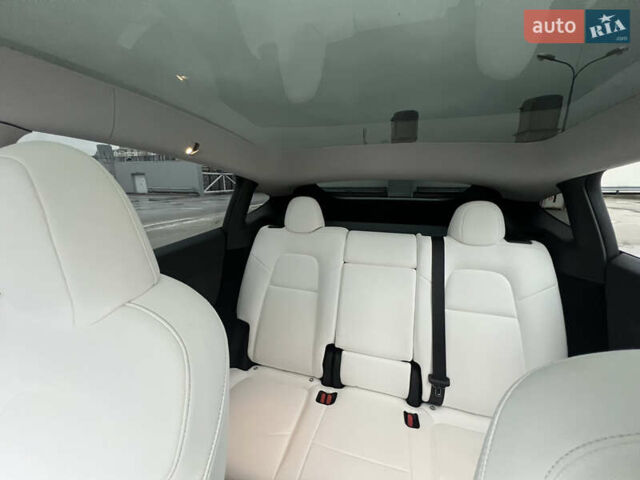 Красный Тесла Model Y, объемом двигателя 0 л и пробегом 5 тыс. км за 35500 $, фото 20 на Automoto.ua