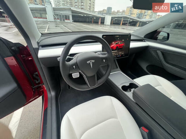 Красный Тесла Model Y, объемом двигателя 0 л и пробегом 5 тыс. км за 35500 $, фото 17 на Automoto.ua