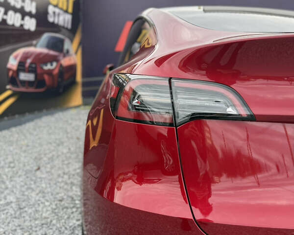 Червоний Тесла Model Y, об'ємом двигуна 0 л та пробігом 8 тис. км за 26200 $, фото 27 на Automoto.ua